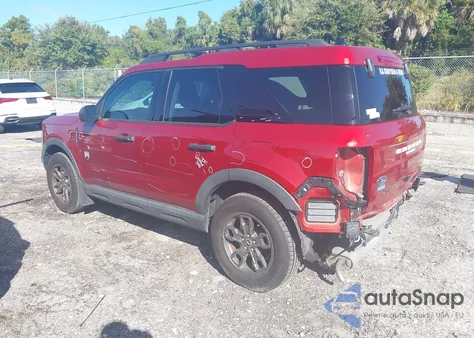 2022 Ford Bronco Sport Big Bend z USA, uszkodzony, nr VIN 3FMCR9B62NRD02790